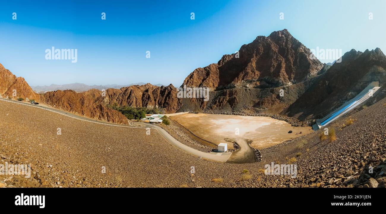 Vue panoramique sur le barrage Hatta, Dubaï, Émirats arabes Unis Banque D'Images