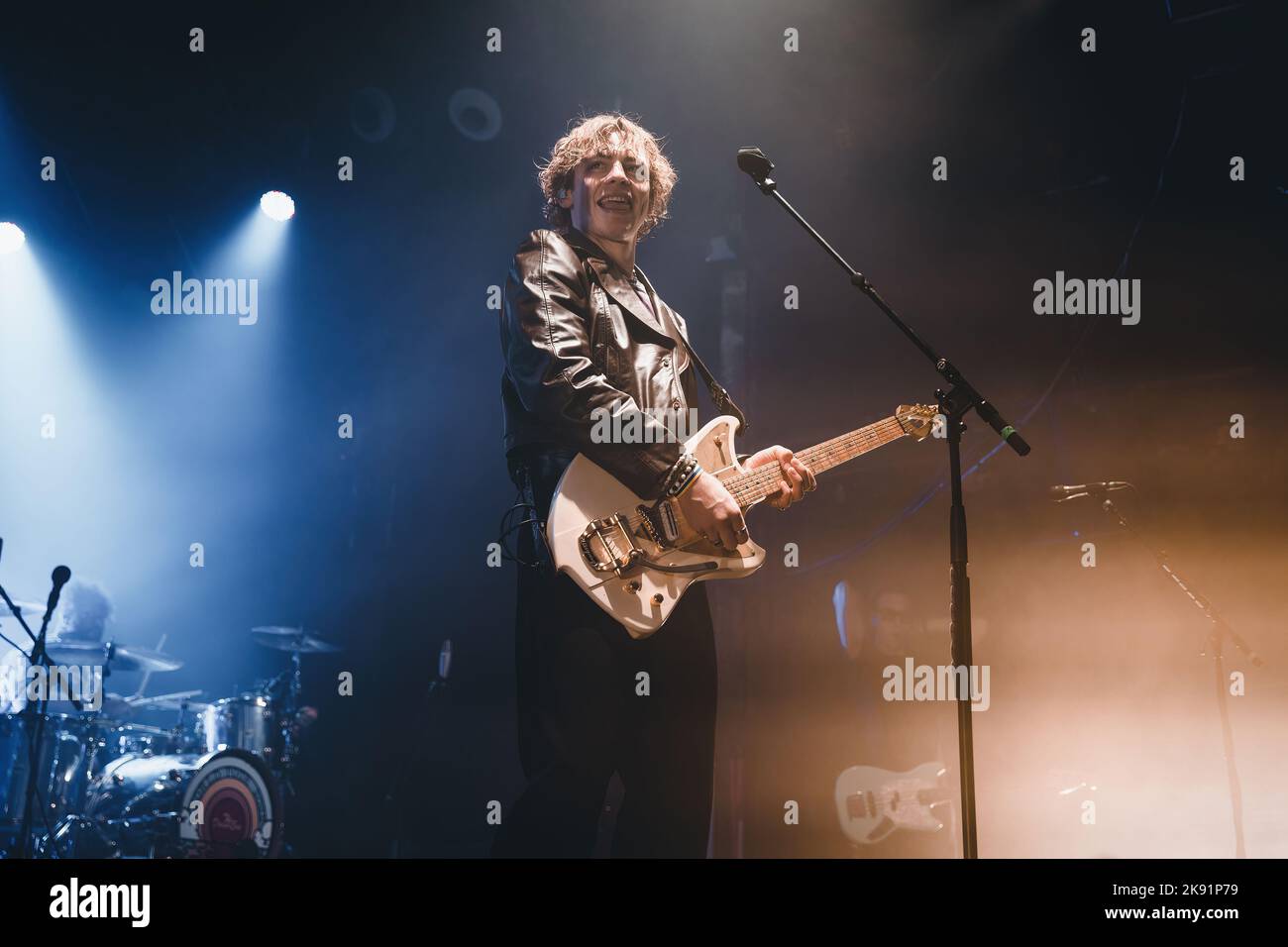 BARCELONE - octobre 17 : l'ère du pilote (duo de musique américain composé des frères Rocky et Ross Lynch) se joue sur scène à Razzmatazz sur 17 octobre 2022 Banque D'Images