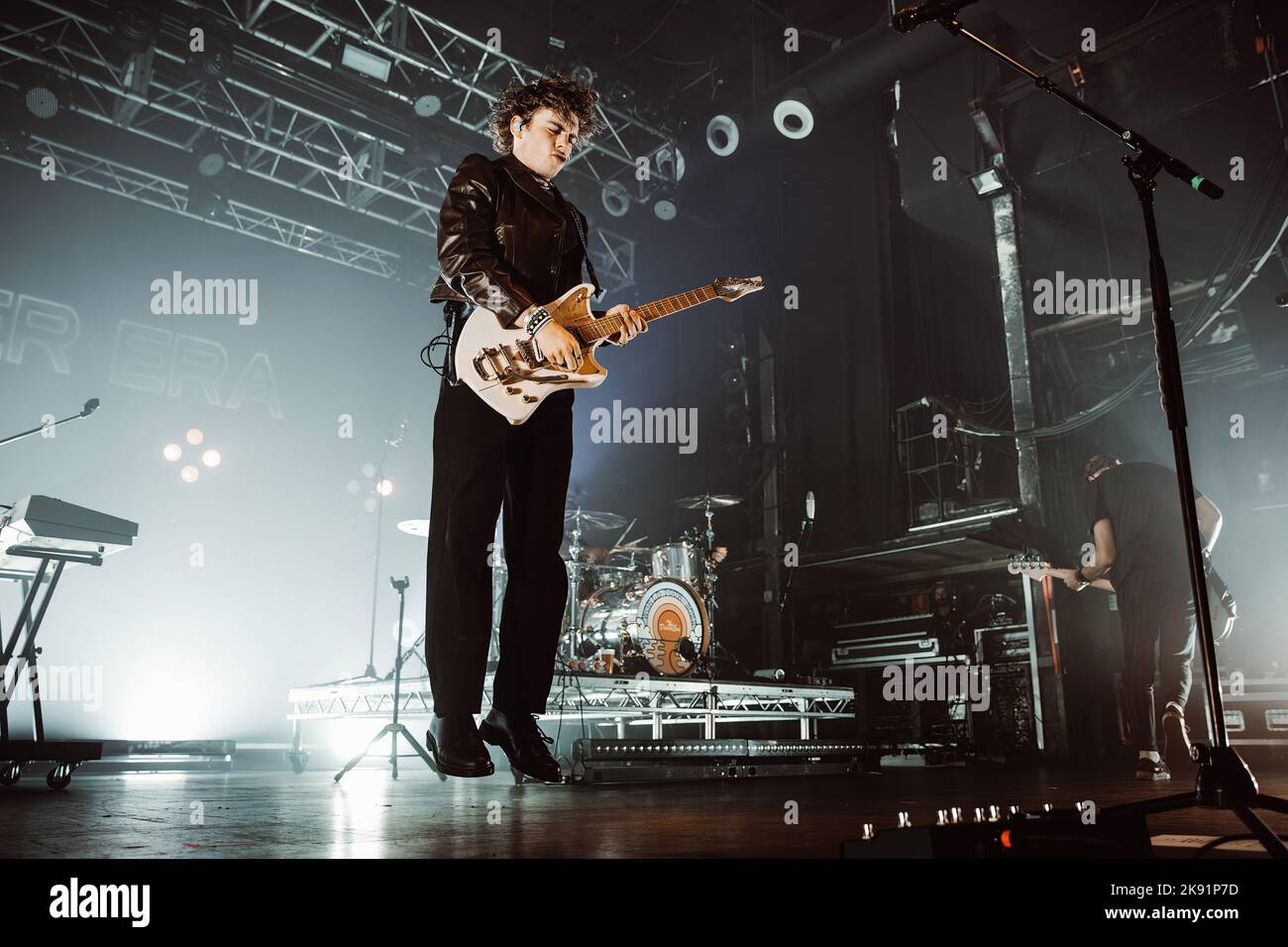 BARCELONE - octobre 17 : l'ère du pilote (duo de musique américain composé des frères Rocky et Ross Lynch) se joue sur scène à Razzmatazz sur 17 octobre 2022 Banque D'Images
