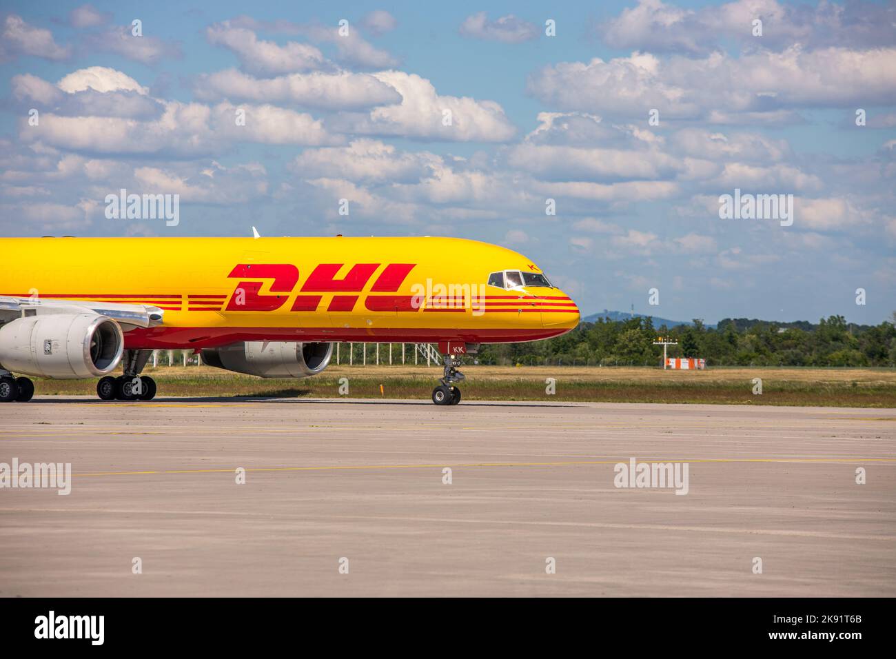 Frachtflugzeuge auf dem Flughafen Leipzig Halle Banque D'Images