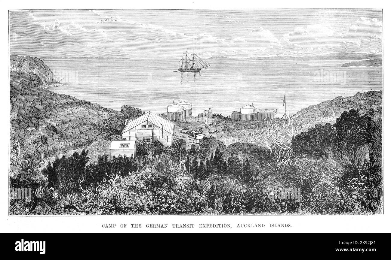 Camp pour les scientifiques allemands à Port Ross, dans les îles d'Auckland, pour une expédition scientifique allemande pour examiner le transit de Vénus, 1875 Banque D'Images