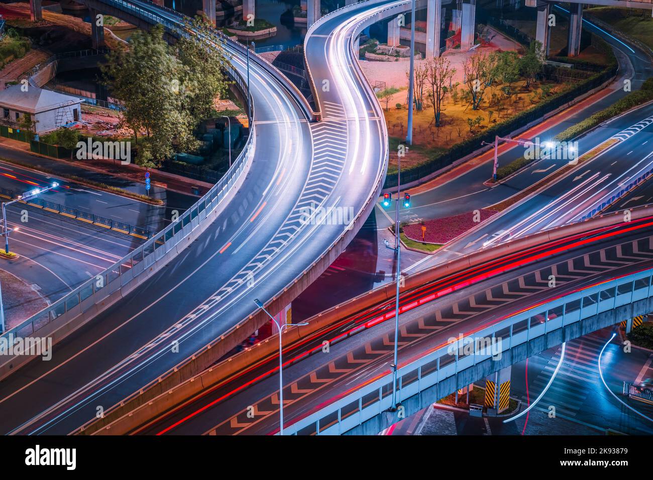 Viaduc de la légèreté, de belles courbes. Banque D'Images