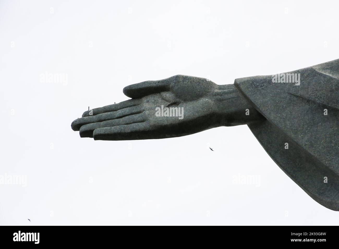 Rio de Janeiro, Brésil - 30 janvier 2015 : statue de la main du Christ Rédempteur, créée par le sculpteur français Paul Landowski au sommet de la montagne du Corcovado Banque D'Images