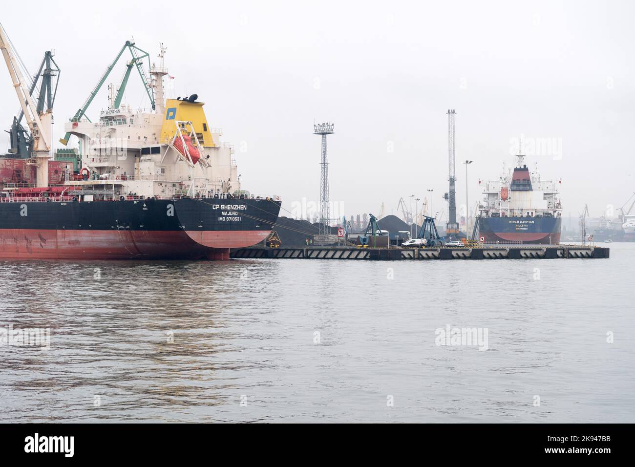 Charbon importé à Port de Gdansk, Pologne © Wojciech Strozyk / Alamy stock photo Banque D'Images