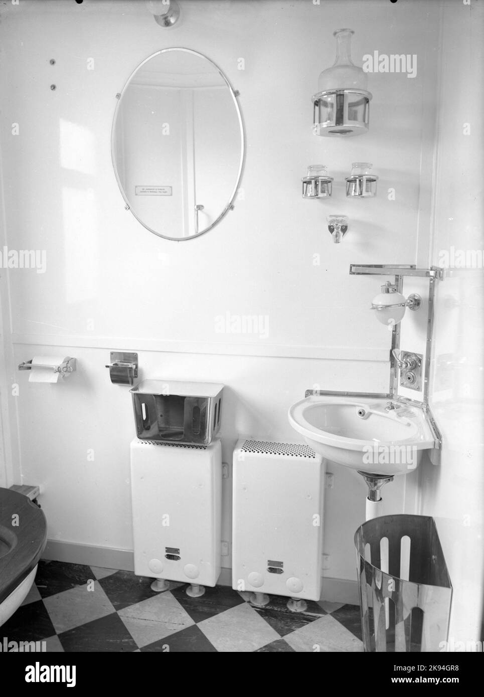 BJ ABC01 15, toilettes intérieures Banque D'Images