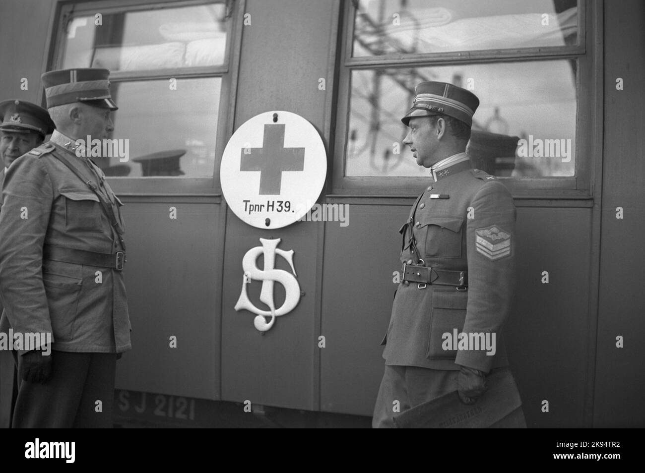 Le commandant en chef Olofthelnell et le lieutenant Henrik Wrede, chef