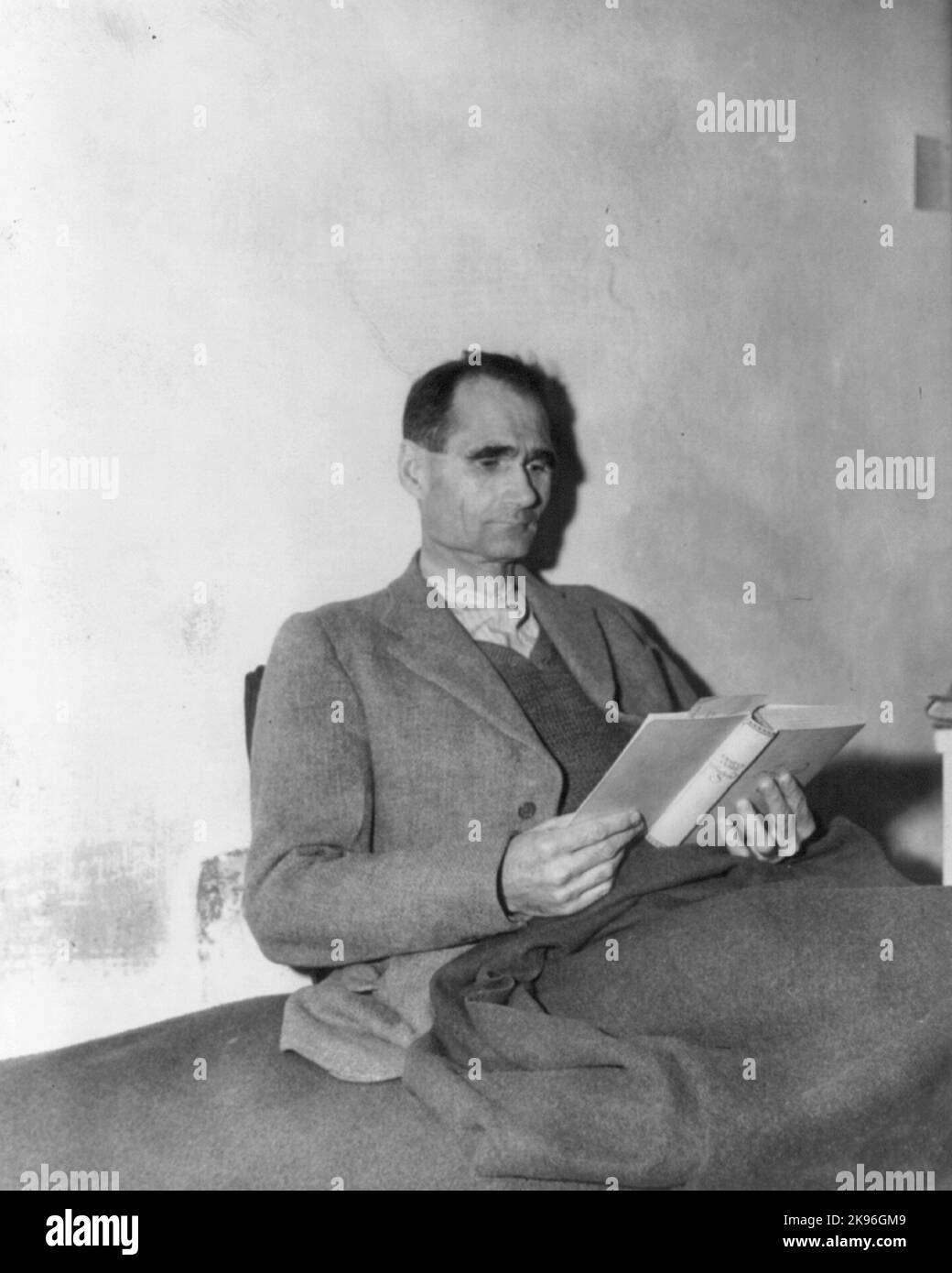 Rudolph Hess, Rudolf Hess à la prison de Landsberg. Rudolf Walter Richard Hess (1894 – 1987) politicien allemand et membre dirigeant du Parti nazi en Allemagne nazie. Banque D'Images