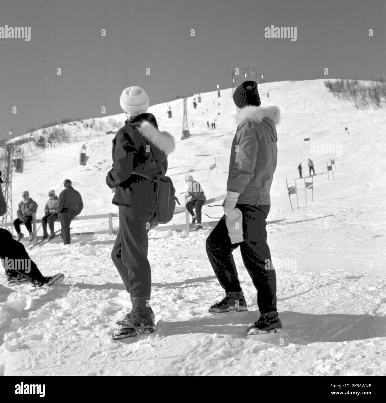 Åre montagne et téléphérique. Skieur Banque D'Images