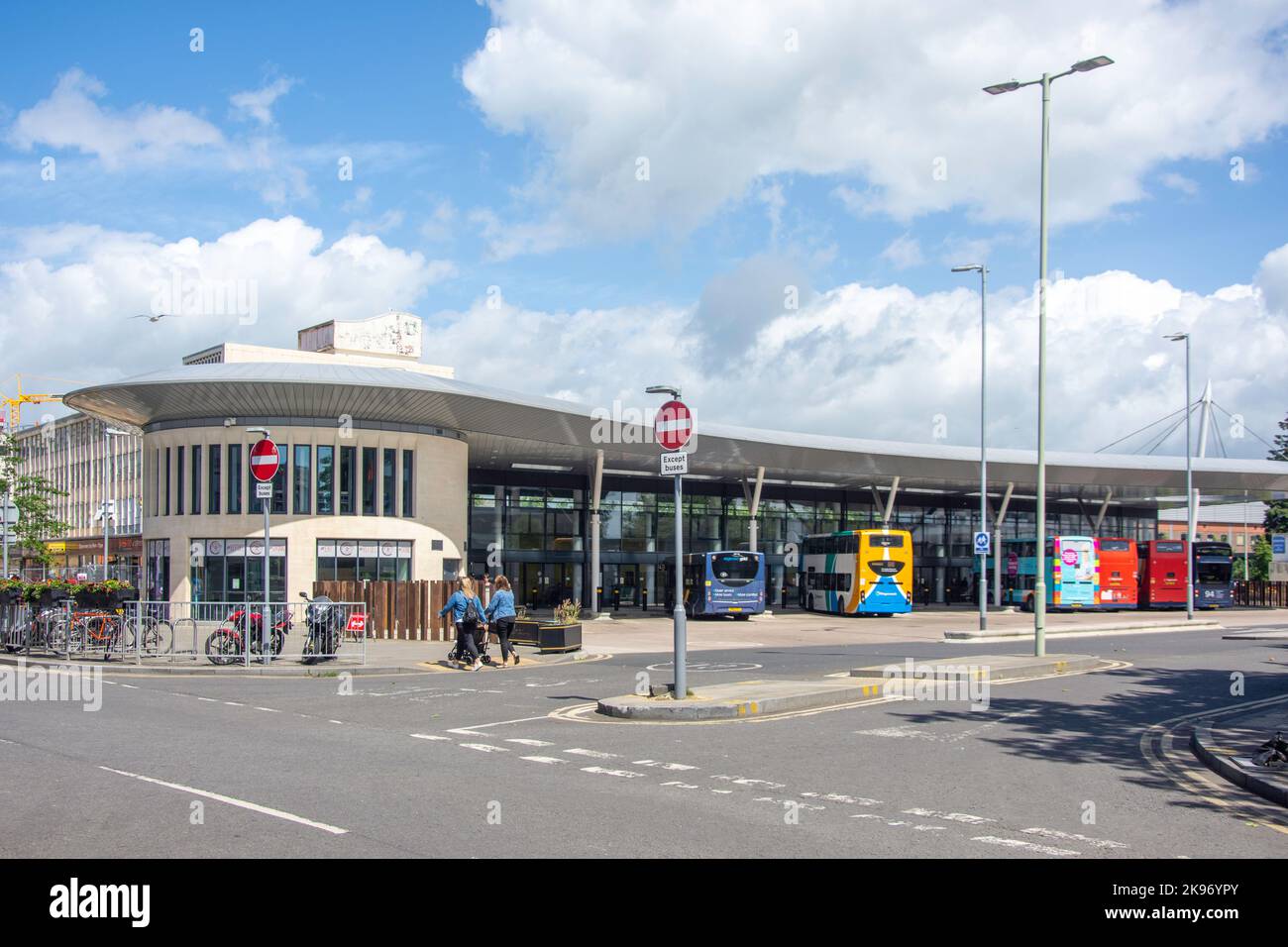 Gloucester transport Hub, Station Road, Gloucester, Gloucestershire, Angleterre, Royaume-Uni Banque D'Images