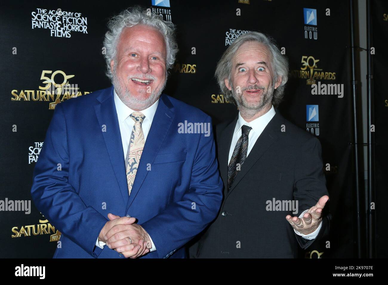 LOS ANGELES - octobre 25 : Larry Karaszeweki, Scott Alexander aux prix Saturn 50th - arrivées au centre de congrès Marriott sur 25 octobre 2022 à Burbank, Californie (photo par Katrina Jordan/Sipa USA) Banque D'Images