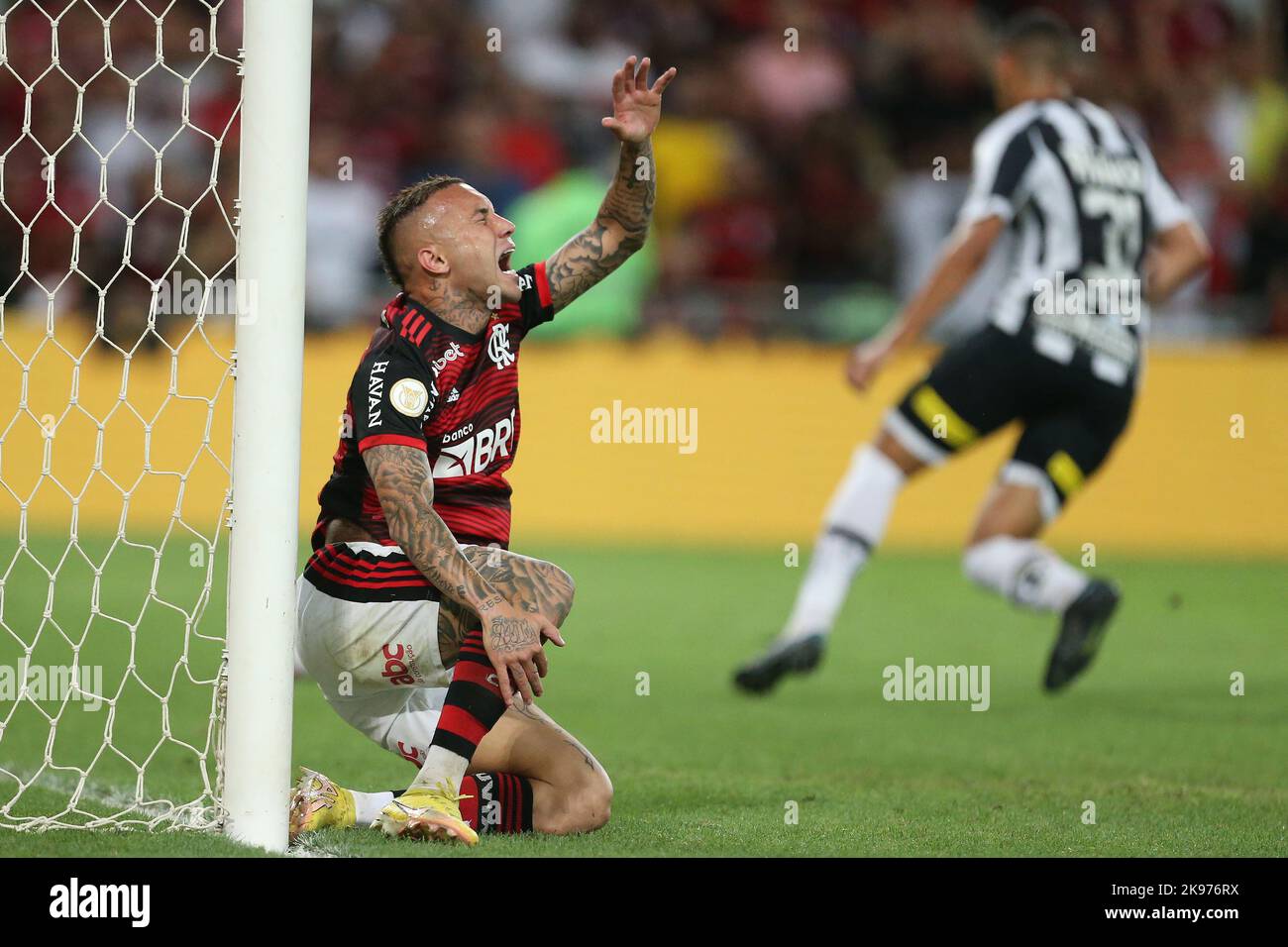 25th octobre 2022; Estádio do Maracan&#XE3;, Rio de Janeiro, Brésil; Everton Cebolinha de Flamengo, pendant le match entre Flamengo et Santos, Campeonato Brasileiro série A 2022 Banque D'Images