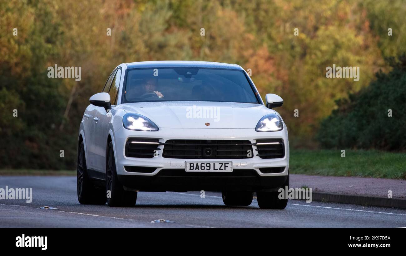 2019 blanc 2995 cc Porsche Cayenne Banque D'Images