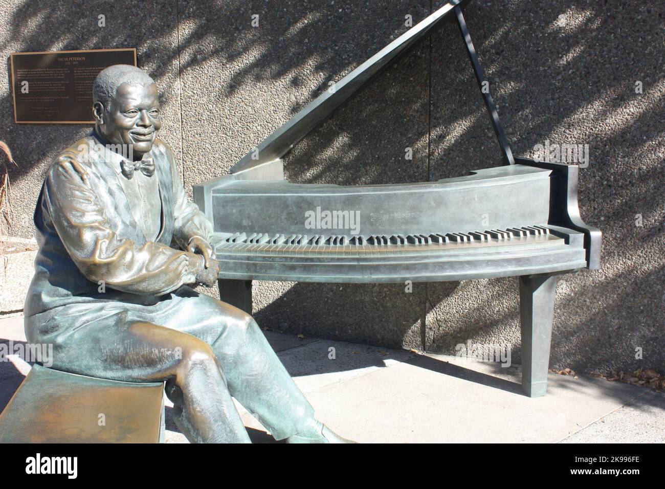 Statue d'Oscar Peterson et son piano à Ottawa, Ontario, Canada Banque D'Images