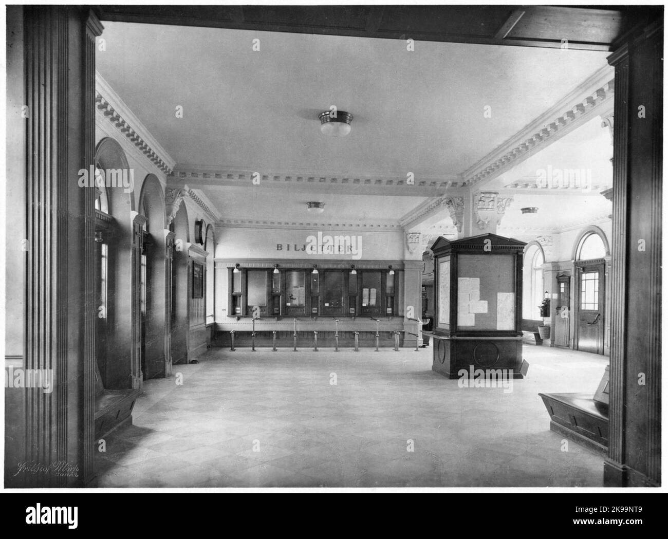 La salle d'attente à Borås Central dans le 1920s. Banque D'Images