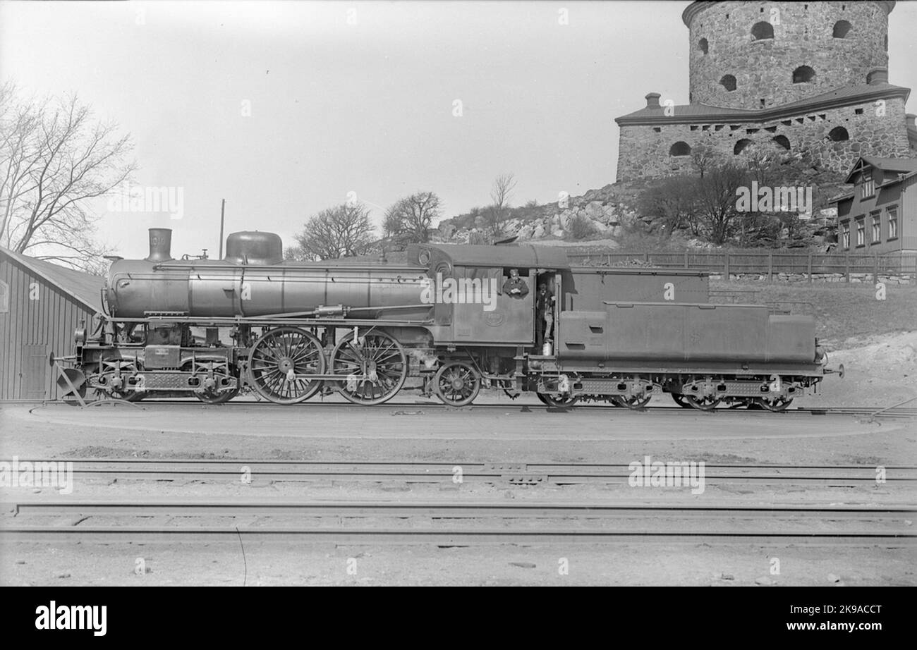 Train à pression de la locomotive SJ A 1010 sur le plateau tournant à la gare de Göteborg. Construit par Motala Workshop en 1907 et mis au rebut en 1937. Banque D'Images
