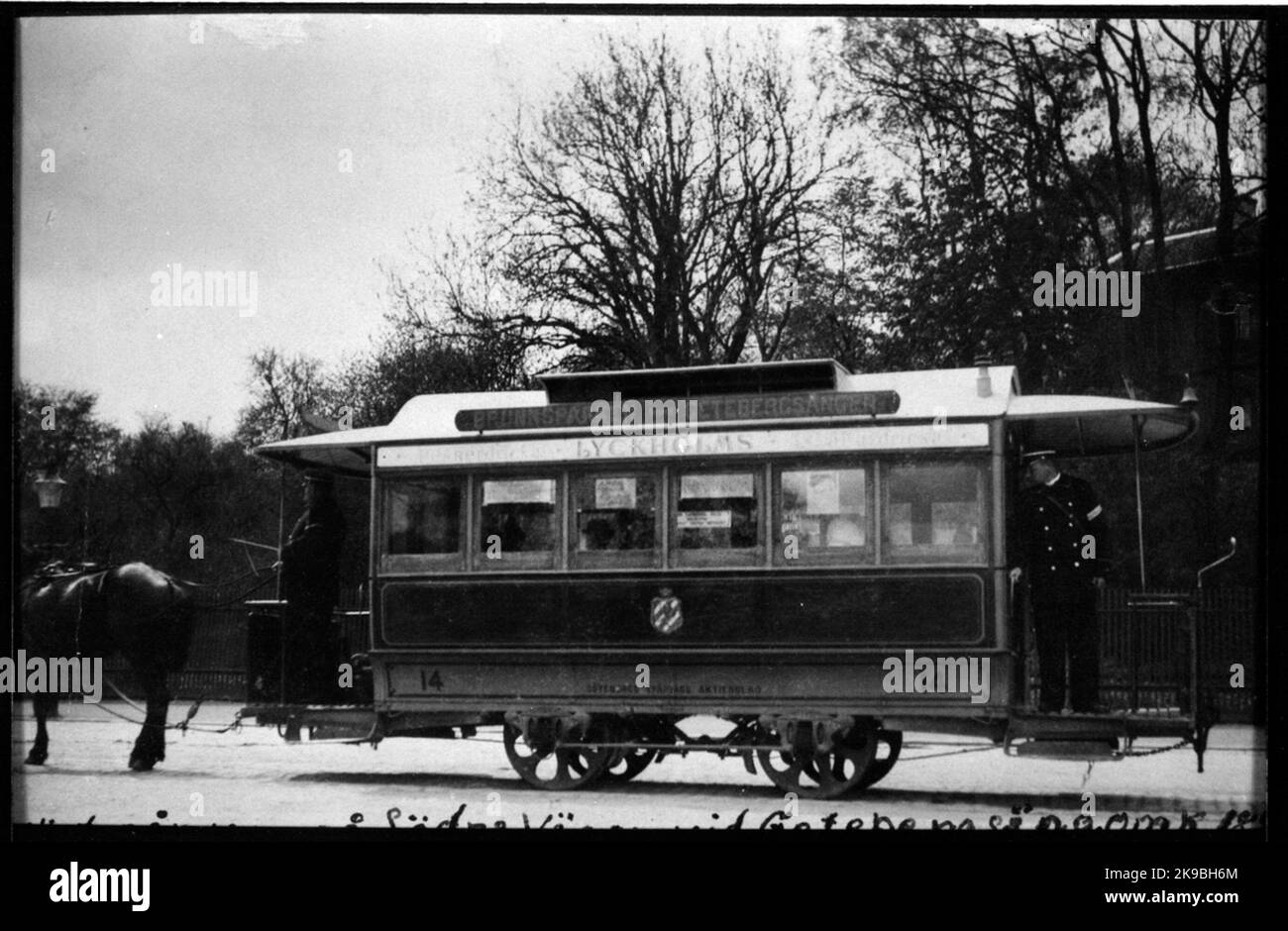 Tramway de Göteborg, GS Horse Track 14 dans le trafic entre Brunnsparken - Gettebergsängen. Banque D'Images