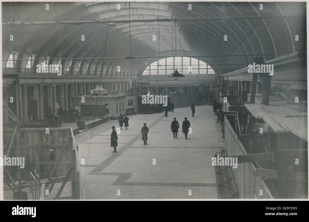 Gare centrale, nouvelle salle d'attente sous le bâtiment. Banque D'Images