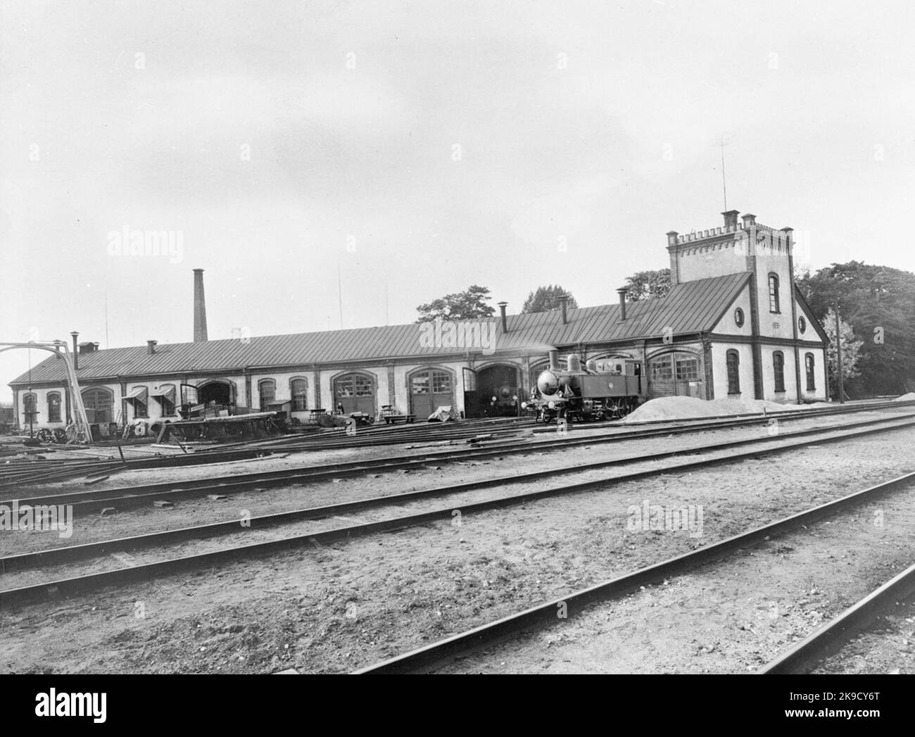 Locomotive-citerne Nbj. Atelier et locomotive Banque D'Images