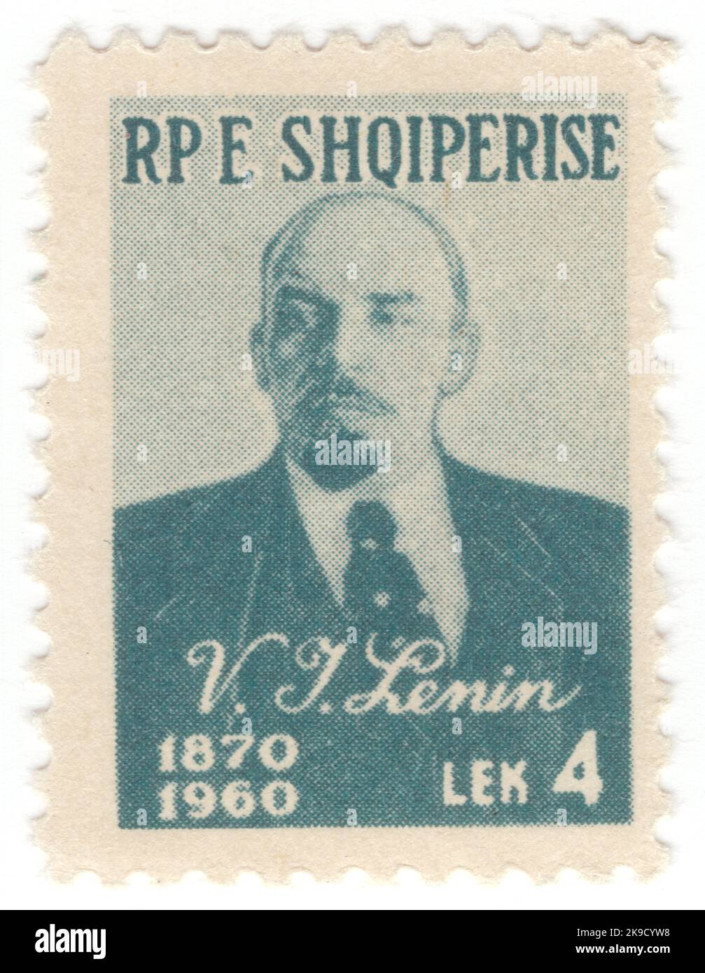 ALBANIE - 1960 22 avril : timbre-poste bleu prussien de 4 lek montrant le portrait de Lénine. 90th anniversaire de naissance de Lénine Banque D'Images