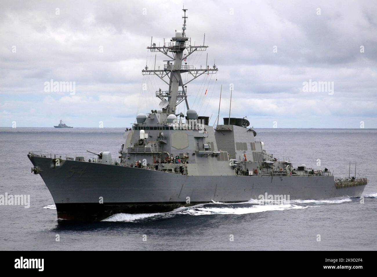 Le destroyer de missile guidé USS Curtis Wilbur (DDG 54) U.S. Navy Banque D'Images