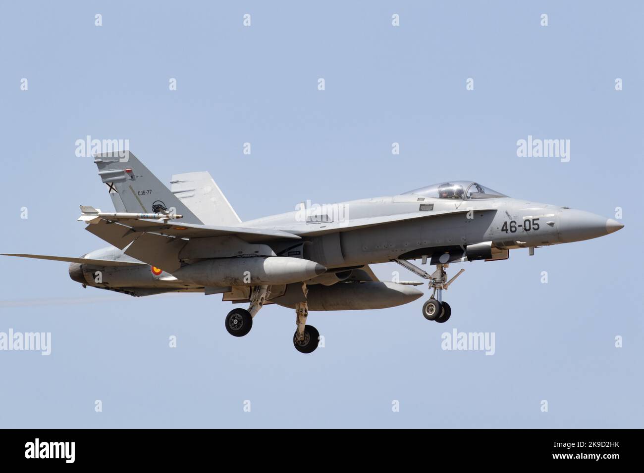 Un F-18 Hornet d'Ala 46 rentrant à la maison après une mission pendant l'exercice SIRIO 22. Banque D'Images