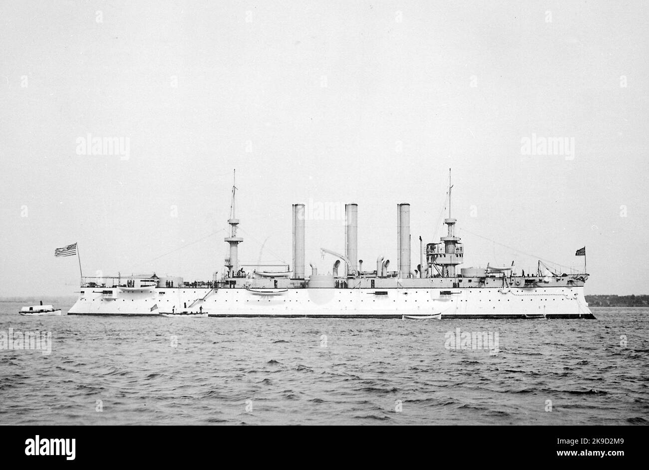 Le deuxième USS Brooklyn (ACR-3/CA-3) était le troisième navire de croisière blindé de la marine des États-Unis, le seul à être nommé lors de la mise en service d'une ville plutôt que d'un État. 1899 Banque D'Images