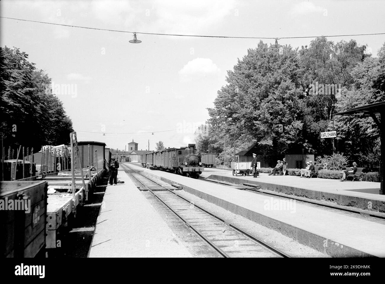 Gare de Karlshamn. KVBJ LOK numéro 14 sur le chemin de la station. Banque D'Images