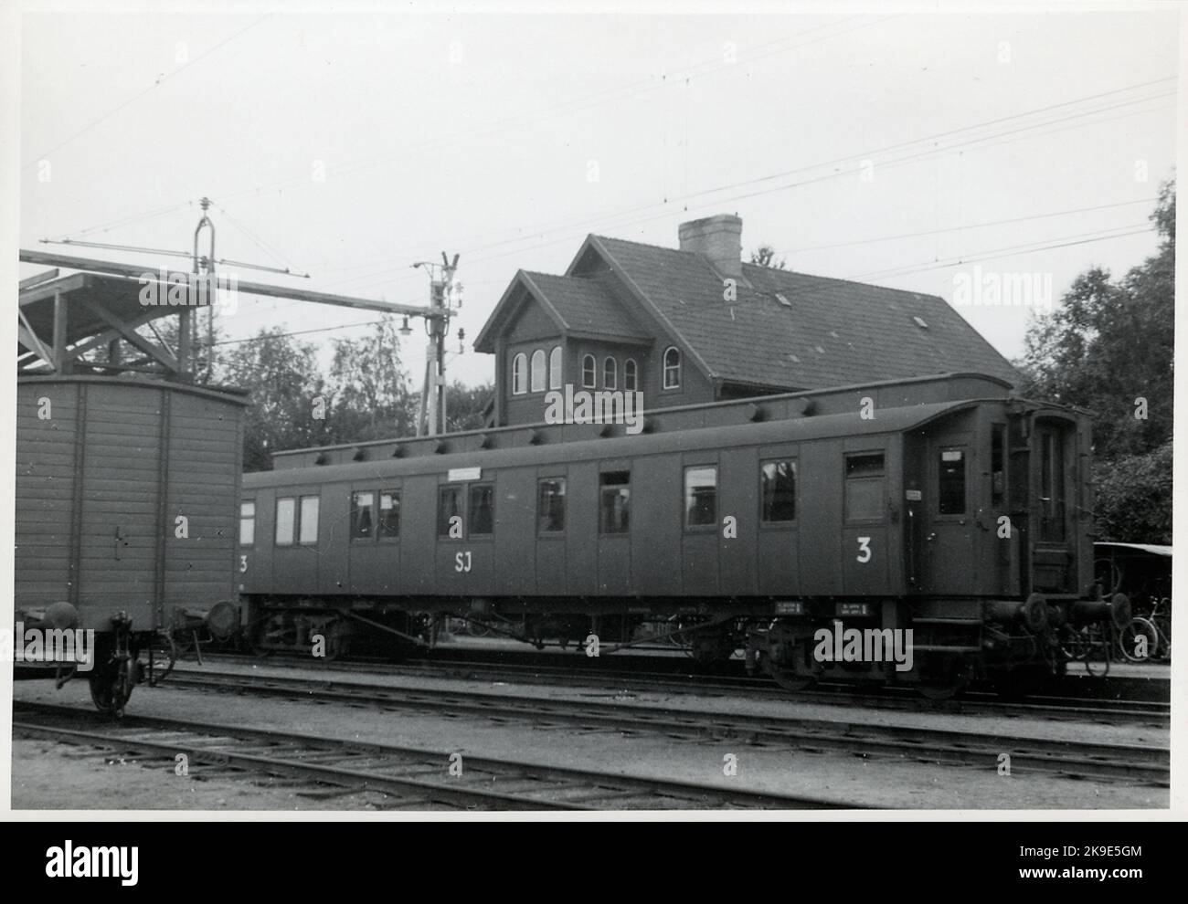 Boden Bangård. Le wagon est l'un des 22 chemins de fer d'État, SJ CO4A, qui a été converti en AO1b en 1936. Banque D'Images