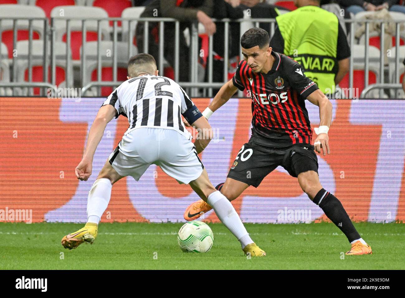 Youcef Atal - OGC Nice vs FK Partizan - Conférence League - Nice, France, on 27 octobre 2022. Photo de Lionel Urman/ABACAPRESS.COM crédit: Abaca Press/Alay Live News Banque D'Images