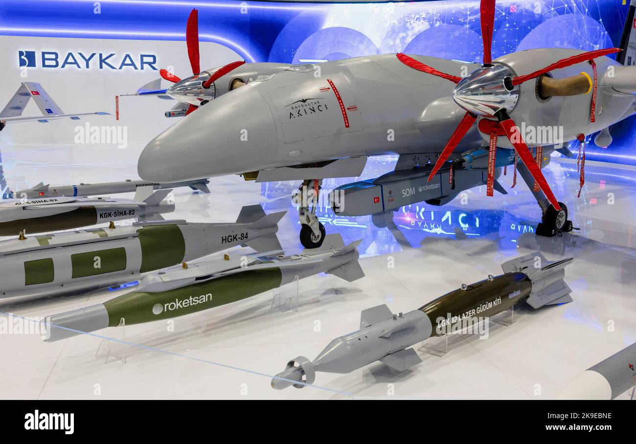 Drone baykar Banque de photographies et d’images à haute résolution - Alamy