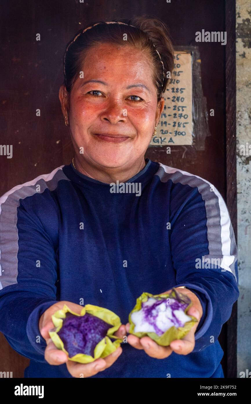 Gâteau de riz natif cuit à la vapeur à Cebu, Philippines Banque D'Images