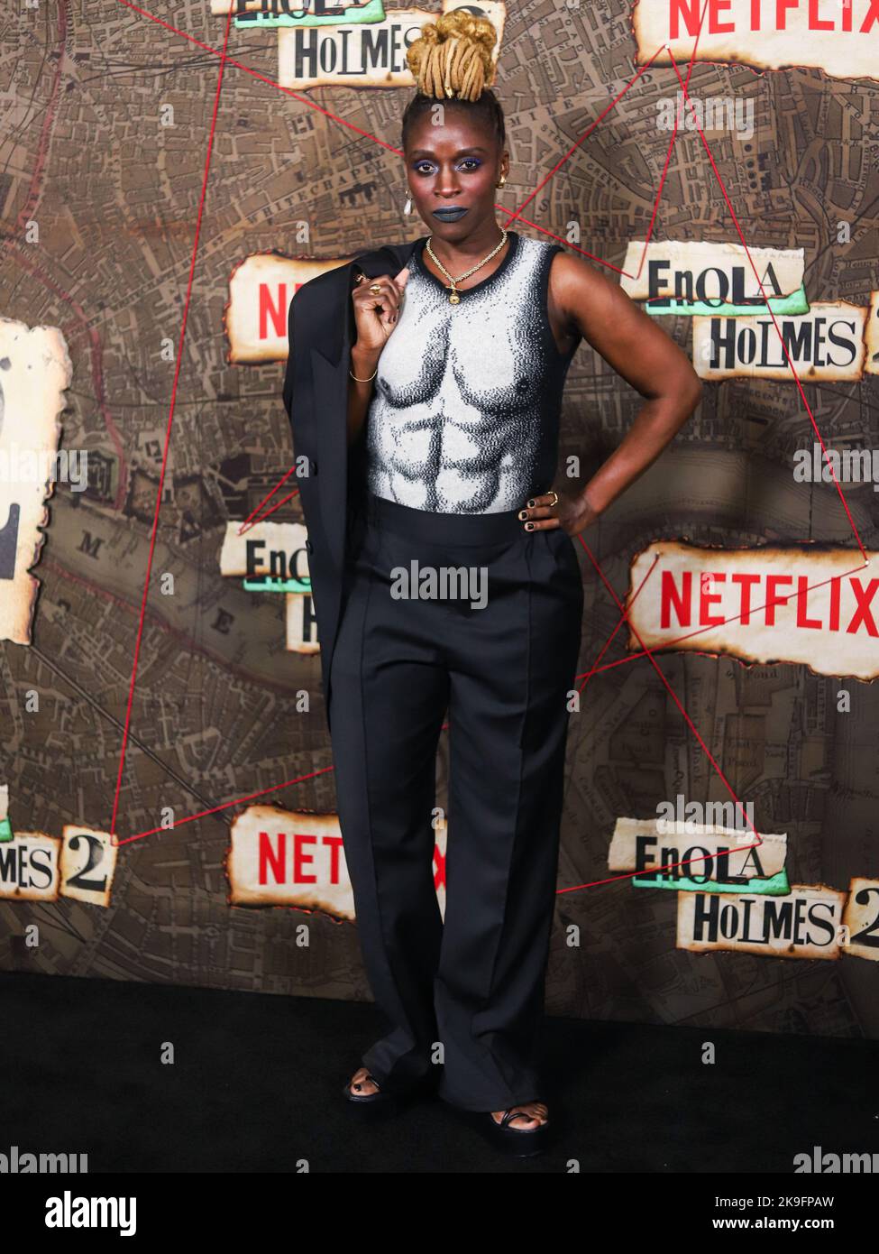 New York, États-Unis. 27th octobre 2022. MANHATTAN, NEW YORK CITY, NEW YORK, États-Unis - OCTOBRE 27 : l'actrice britannique Sharon Duncan-Brewster arrive à la première mondiale de Netflix 'Enola Holmes 2' qui s'est tenue au Paris Theatre on 27 octobre 2022 à Manhattan, New York, États-Unis. (Photo de Jordan Hinton/image Press Agency) Credit: Image Press Agency/Alay Live News Banque D'Images