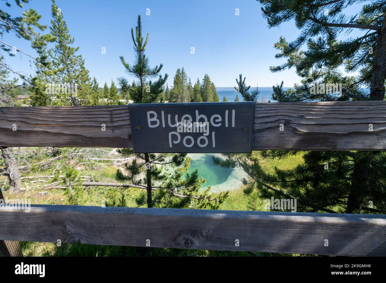 Bluebell Pool, dans le bassin West Thumb Geyser, dans le parc national de Yellowstone Banque D'Images