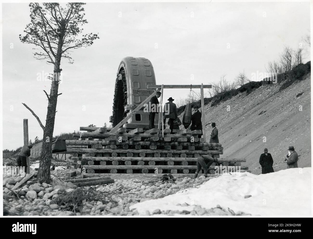 La bombe a été suspendue au stator. Banque D'Images
