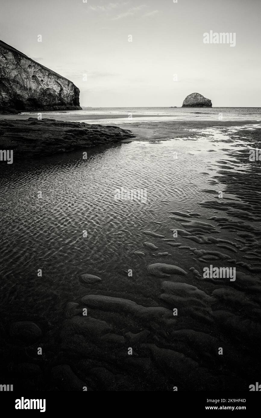 La plage de Trebarwith Strand à Cornwall, England, UK Banque D'Images