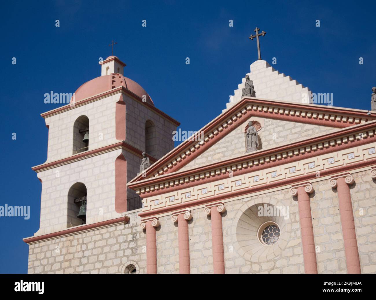 Ancienne église de Mission à Santa Barbara, Californie, États-Unis Banque D'Images