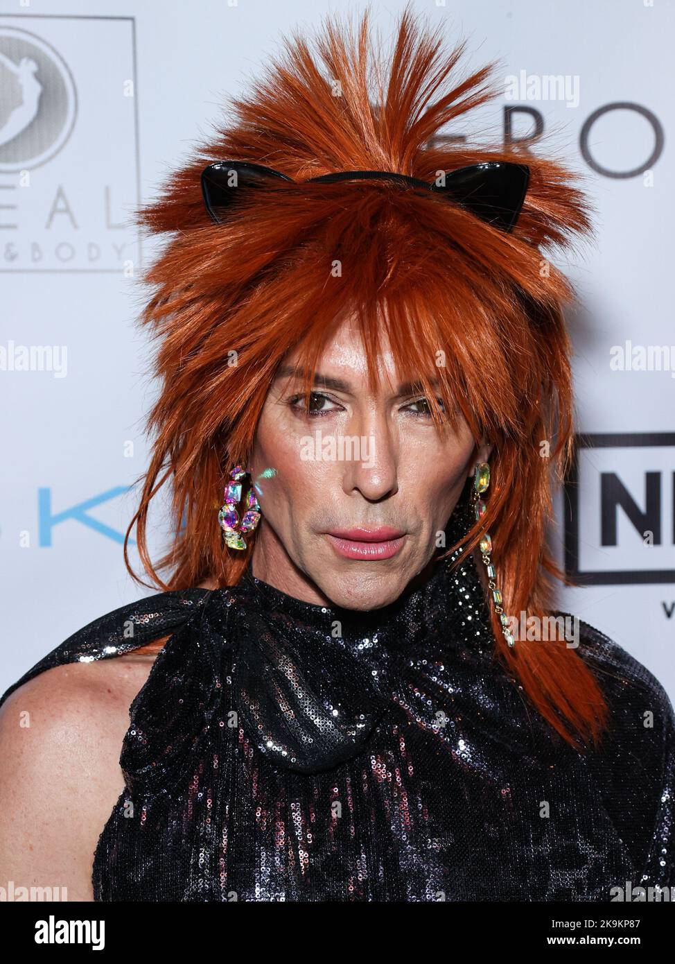 Beverly Hills, États-Unis. 28th octobre 2022. BEVERLY HILLS, LOS ANGELES, CALIFORNIE, États-Unis - OCTOBRE 28 : Derek Warburton, entrepreneur américain des médias et styliste de la mode célébrité, arrive au Gala annuel d'Halloween Boo2Bullying's 4th BOO BALL, qui s'est tenu à l'hôtel SLS Beverly Hills sur 28 octobre 2022 à Beverly Hills, Los Angeles, Californie, États-Unis. (Photo de Xavier Collin/image Press Agency) Credit: Image Press Agency/Alay Live News Banque D'Images