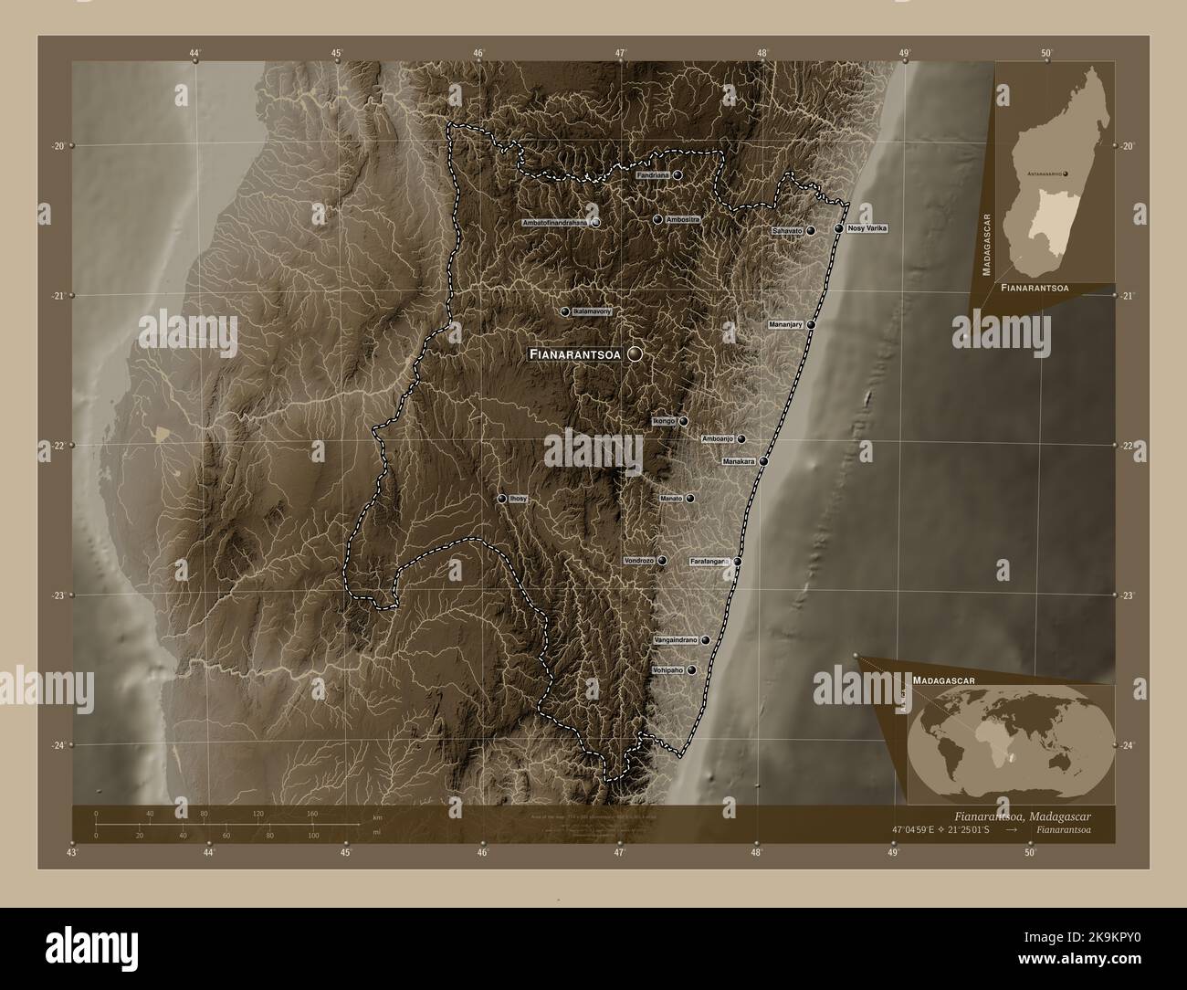 Fianarantsoa, province autonome de Madagascar. Carte d'altitude colorée