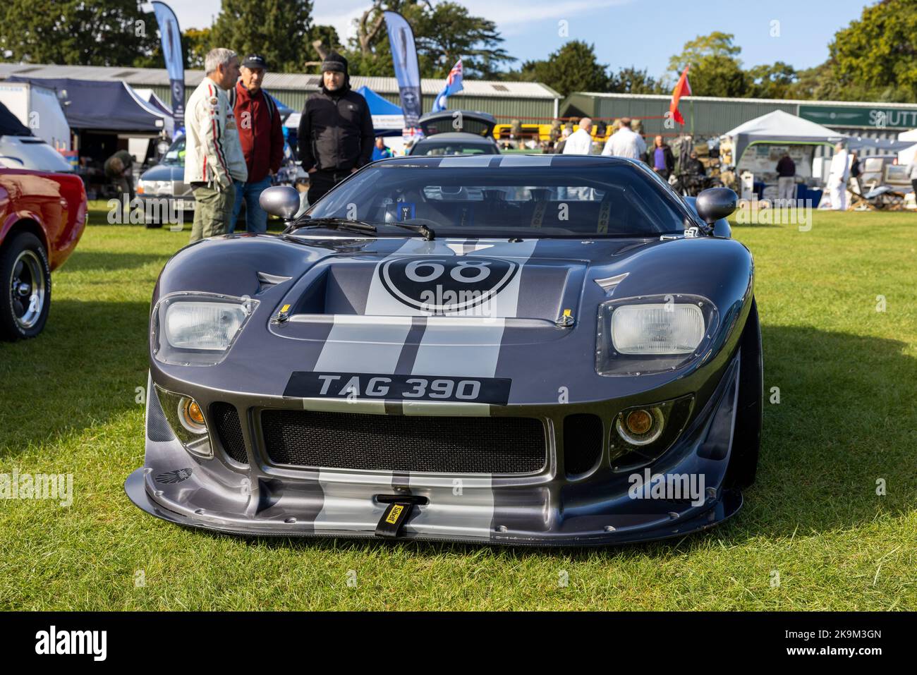 2009 voiture de course CAV GT 'TAG 390' exposée au salon de l'aéronautique de la Journée de la course qui s'est tenu à Shuttleworth le 2nd octobre 2022 Banque D'Images