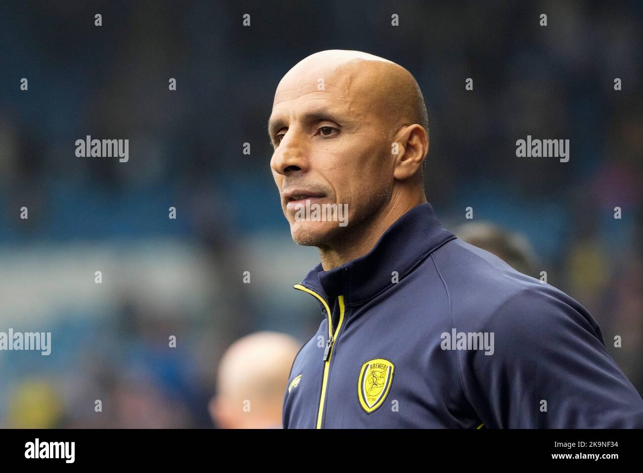 Dino Maamria responsable de Burton Albion lors du match Sky Bet League 1 Sheffield mercredi contre Burton Albion à Hillsborough, Sheffield, Royaume-Uni, 29th octobre 2022 (photo de Steve Flynn/News Images) Banque D'Images