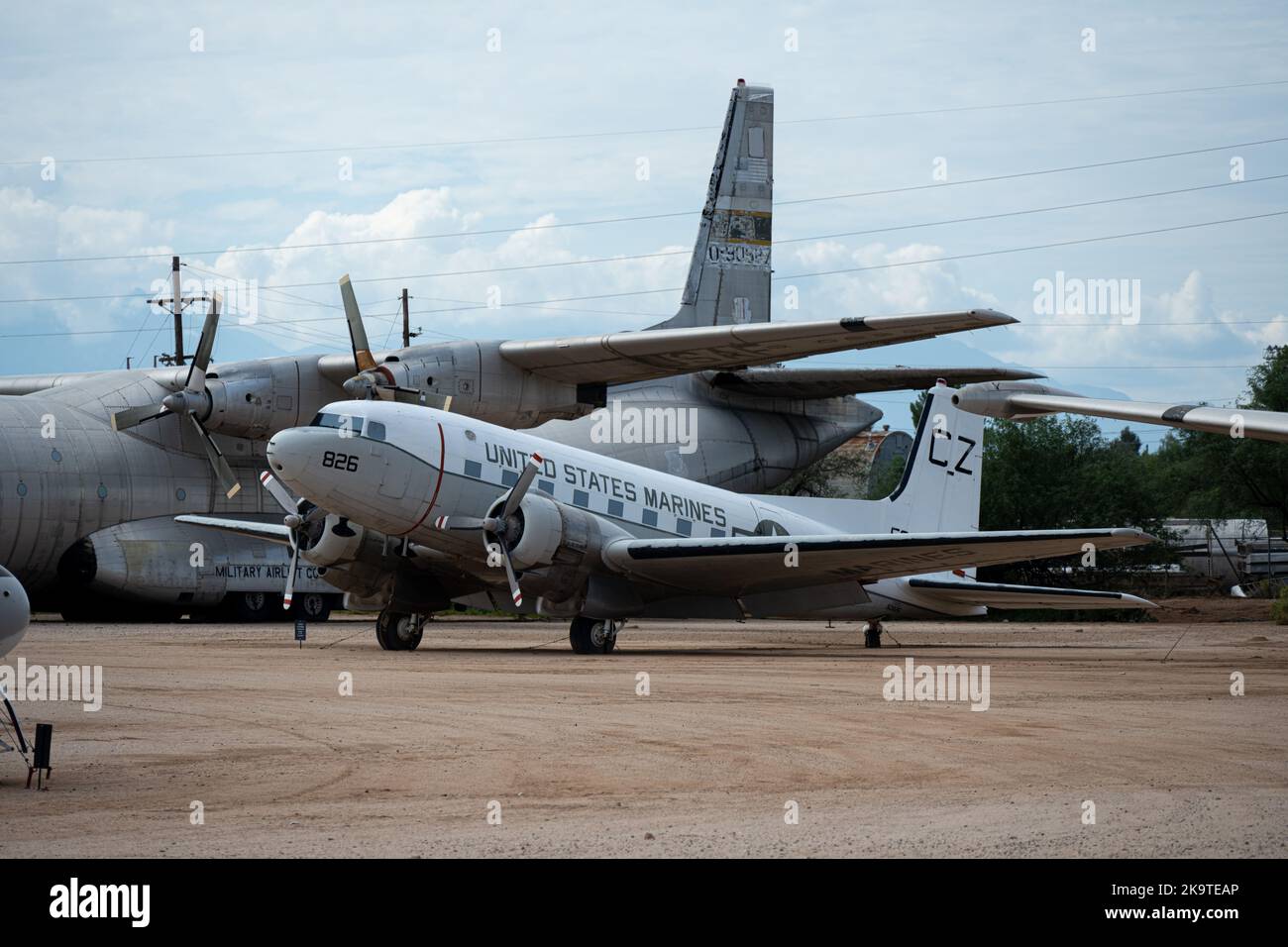 Un Skytrain C-47 de l'USMC exposé au Musée de l'air et de l'espace de Pima Banque D'Images