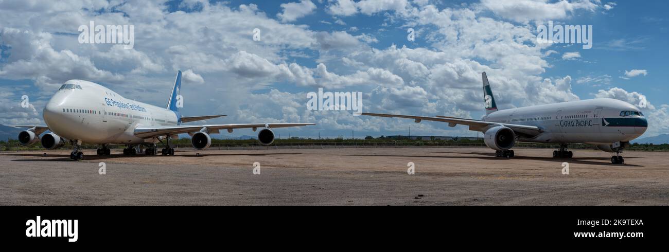 Un Boeing 747 et 777 exposé au musée de l'air et de l'espace de Pima Banque D'Images