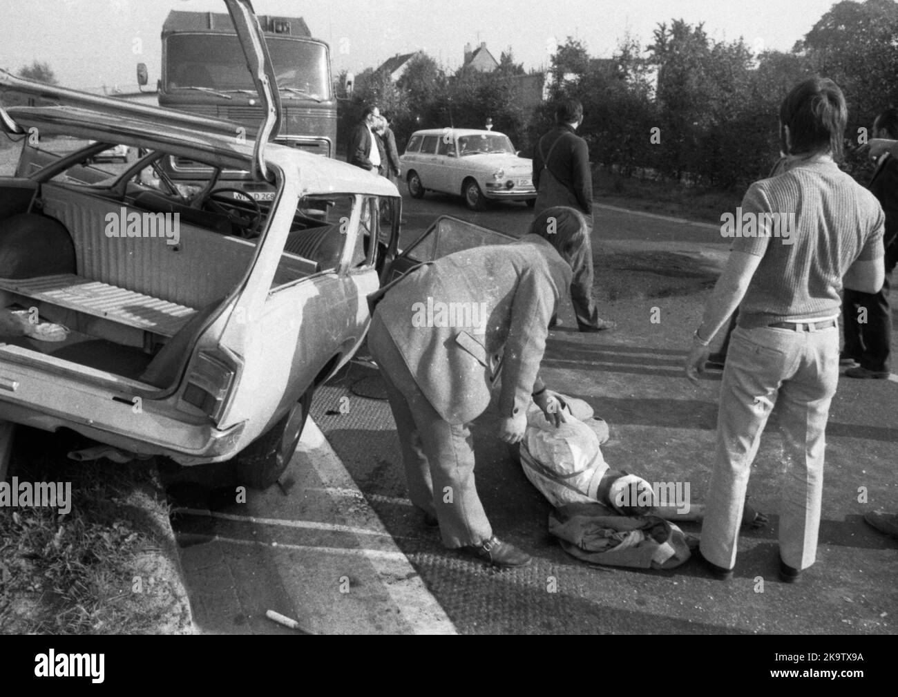 Un accident de la circulation sur la route fédérale 54 sur 22. 09. 1971 à Dortmund, Allemagne Banque D'Images