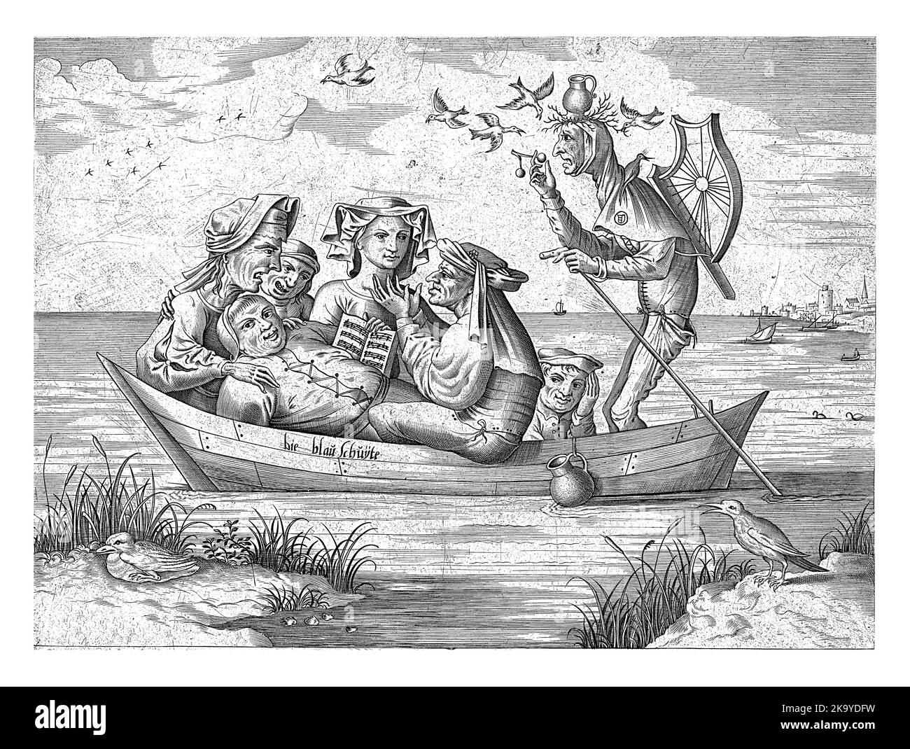 Le bateau avec l'inscription 'bie Blau schuyte' a un joueur comme un punter avec un instrument à cordes sur son dos et un pichet sur la tête. Banque D'Images