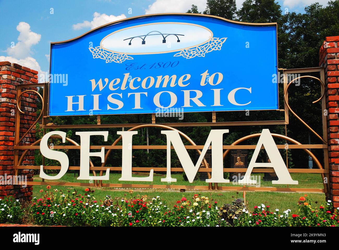 Un panneau à la ligne de la ville accueille les visiteurs de la ville historique de Selma, Alabama, le point de départ de la marche des droits civils sur Montgomery Banque D'Images