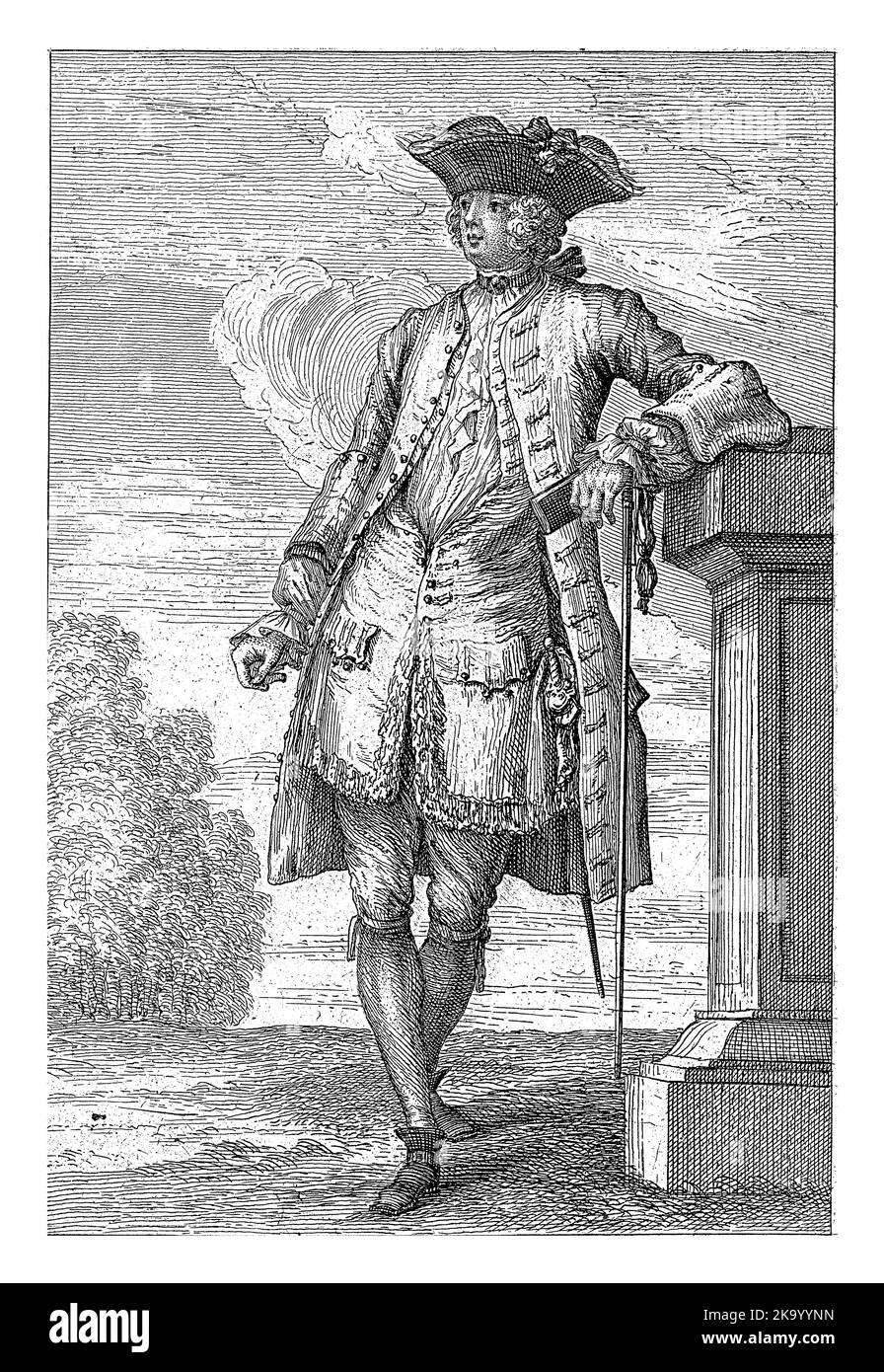 Mode et élégance : les Fashions français du 1720s, França Octavien, 1725 Un noble habillé de la mode noble de 1725, debout sur une plate-forme, Banque D'Images