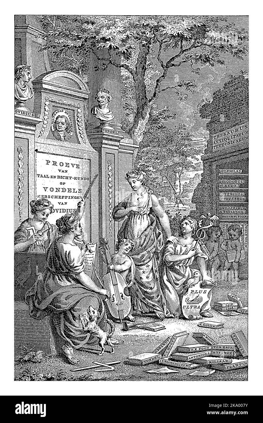 Page de titre avec des figures allégoriques sur une pierre commémorative pour Vondel et Ovid. Piles de livres au premier plan. Banque D'Images