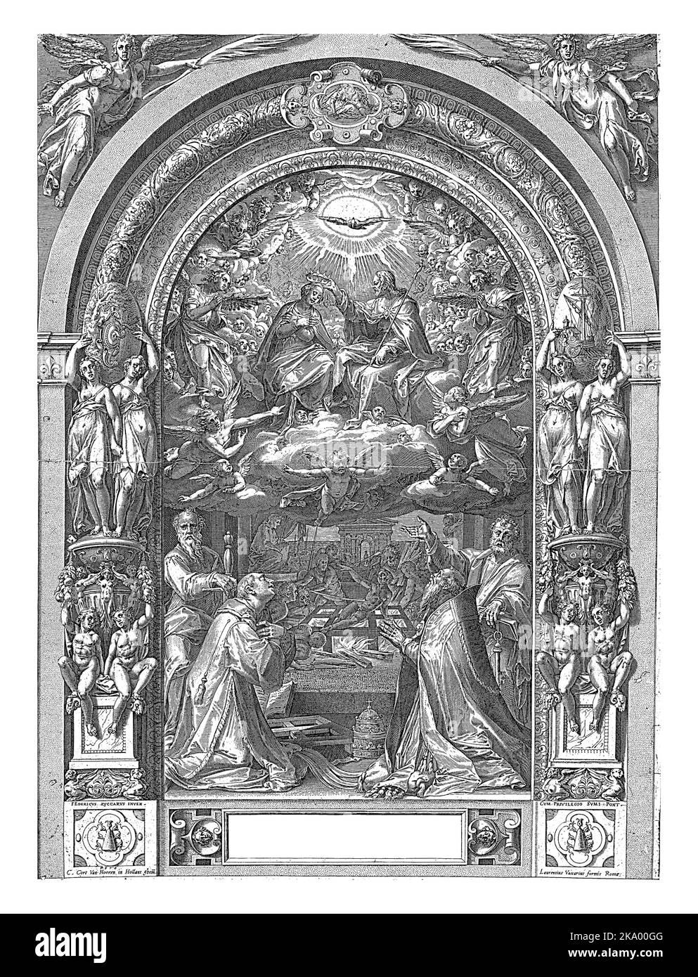 Marie est assise à côté de Dieu le Père dans le ciel et est couronnée par lui. Au-dessus d'elle, le Saint-Esprit sous la forme d'une colombe et du choeur des anges. Banque D'Images