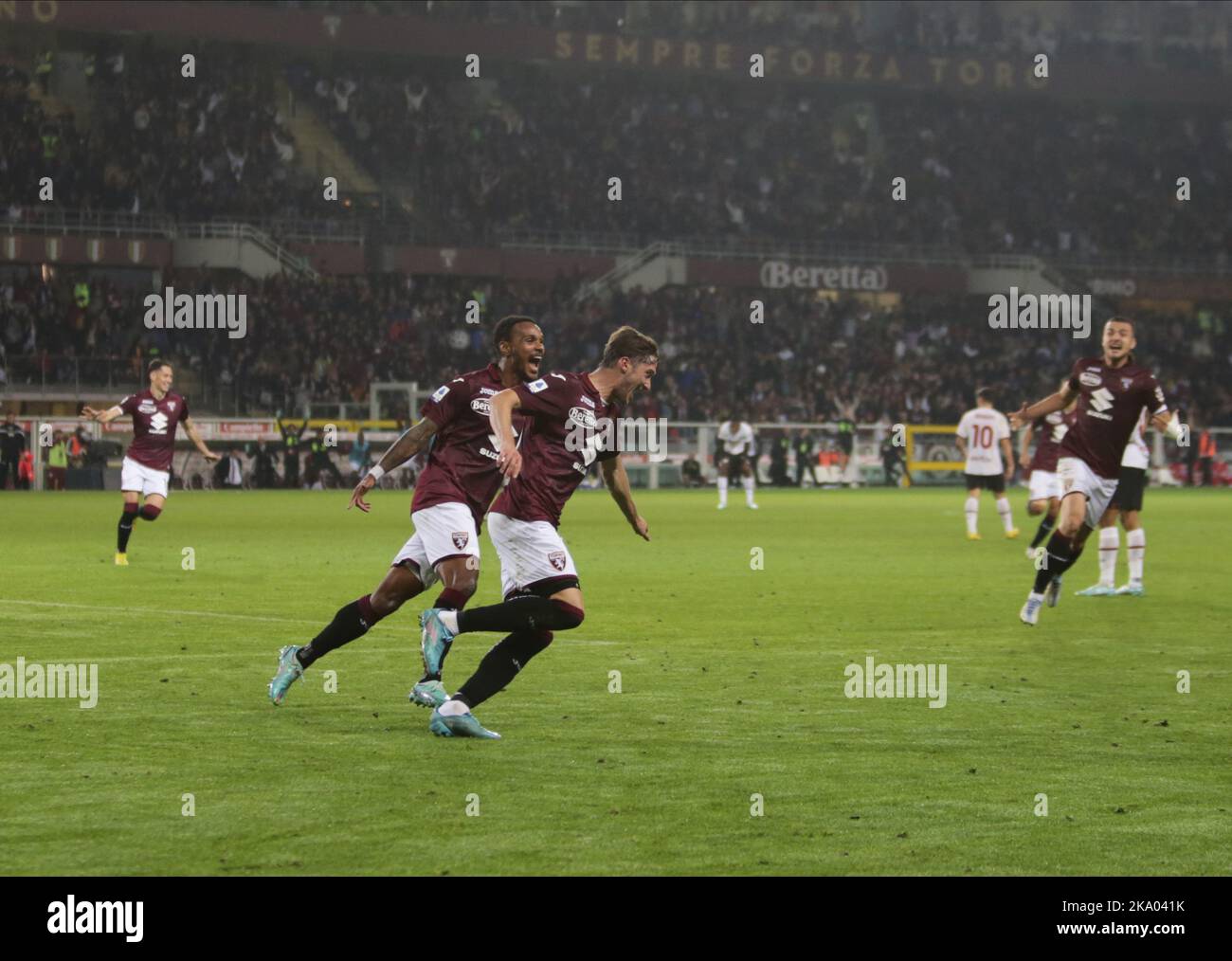 Turin, Italie. 30th octobre 2022. Aleksey Miranchuk du FC Torino célébrant après un but pendant la série Italienne A, match de football entre Torino fc et AC Milan, le 2022 octobre, au Stadio Olimpico - Grande Torino, Turin, Italie. Photo Nderim Kaceli crédit: Agence de photo indépendante/Alamy Live News Banque D'Images