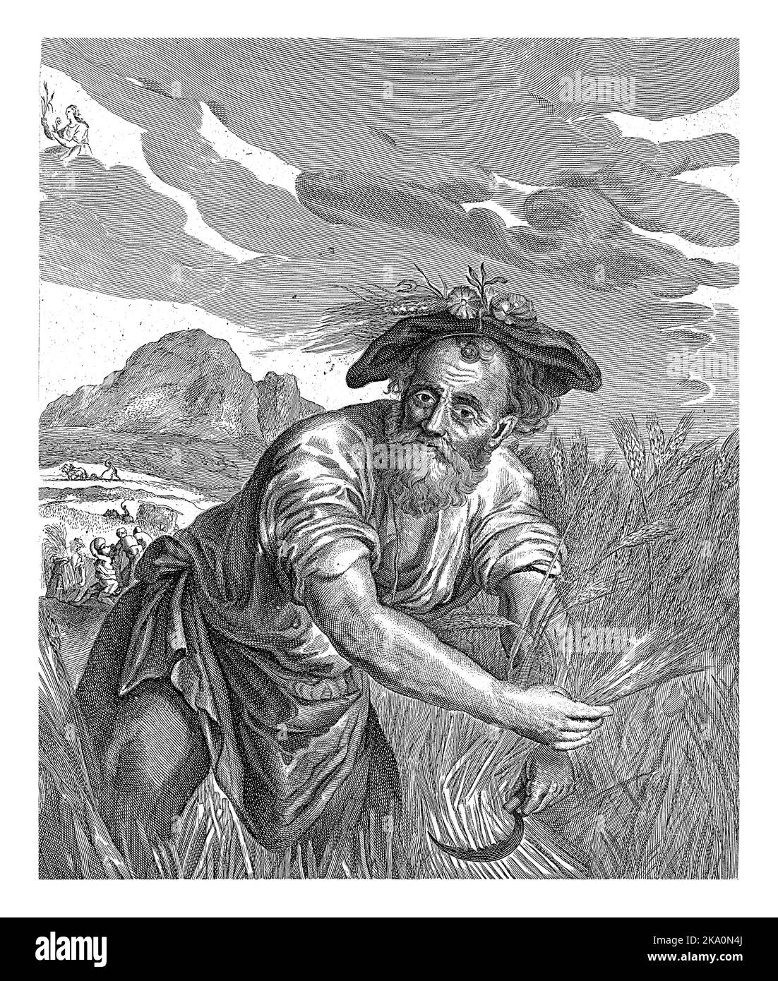 Un agriculteur met sa faucille dans le blé. Sur sa tête un béret décoré de fleurs de maïs, de coquelicots et d'épis de maïs. Banque D'Images